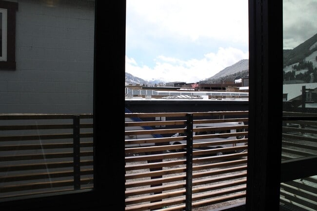 Photo - The Twin Unit 2