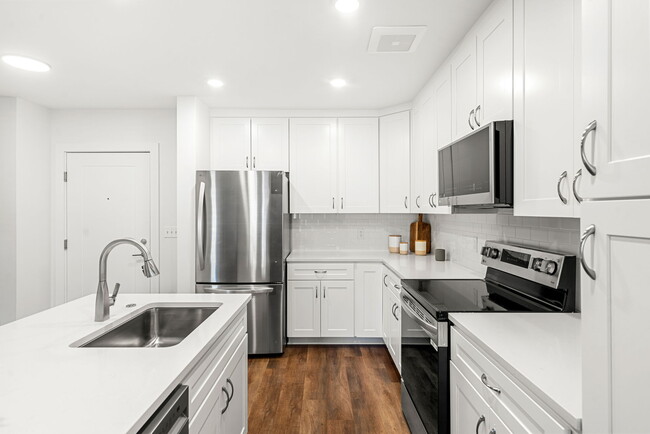 Mount Auburn Apartments