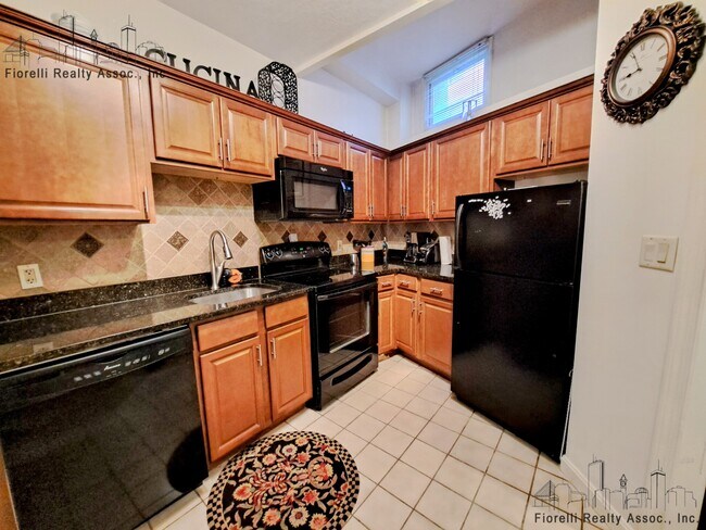 Photo - 280 North St Unit A