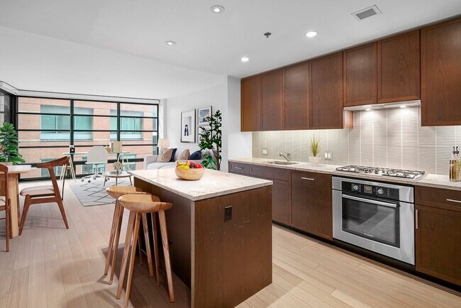 Photo - 580 Washington St Unit 404