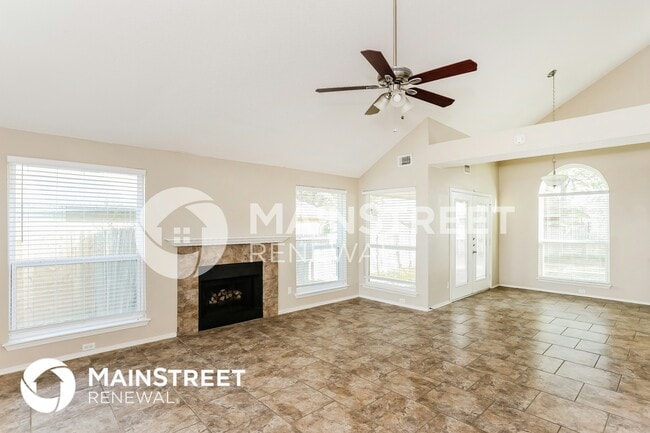 Photo - 908 Galaxy Dr