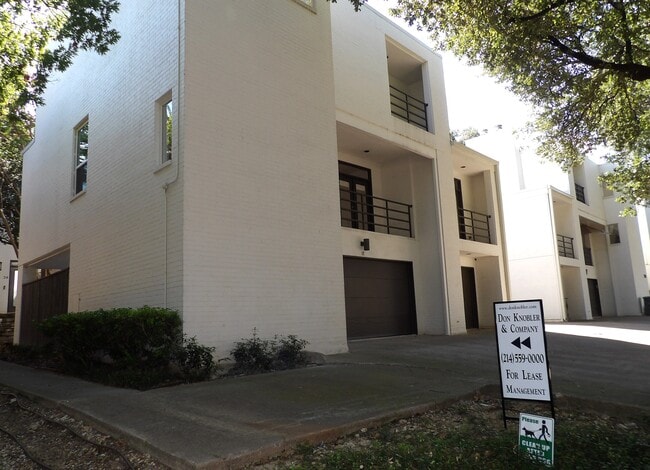 Building Photo - 3910 Buena Vista St Unit 12