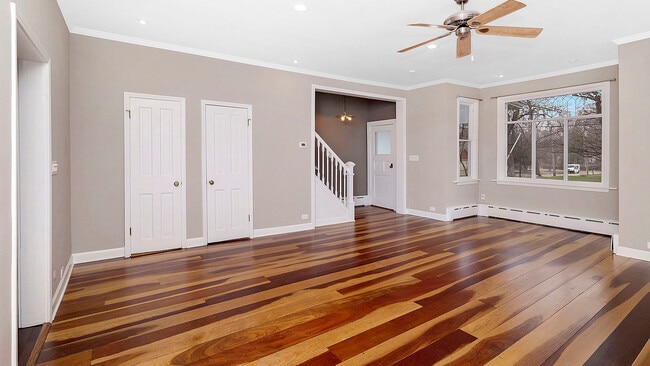 Photo - 346 E Prospect Ave