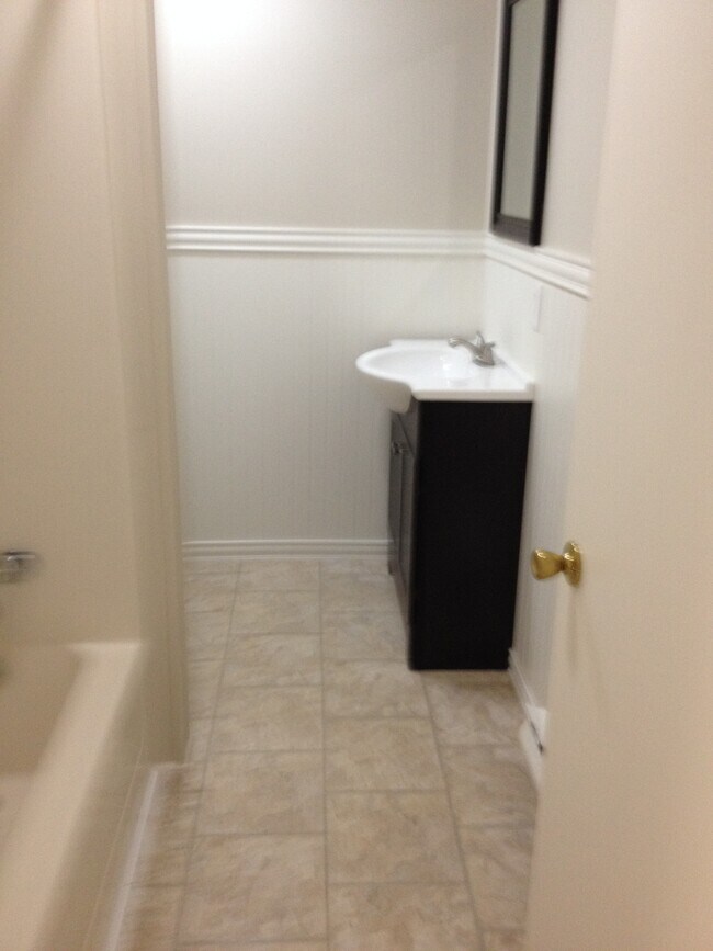 Photo - 212-1 West St Unit FL 1