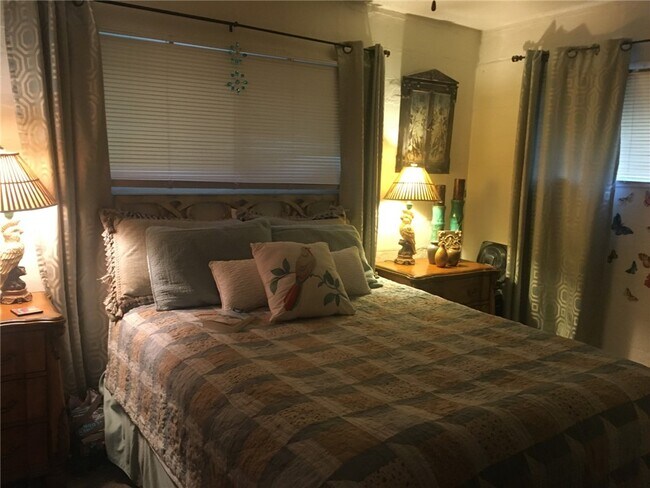 Photo - 101 S W Ave Unit A1