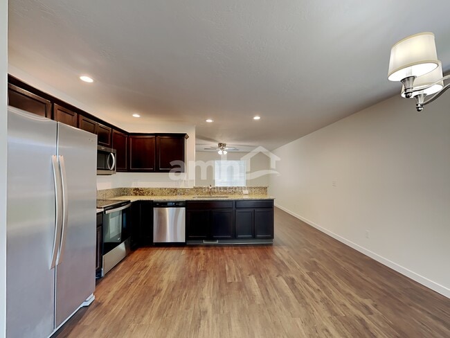 Photo - 9963 W Rustica St