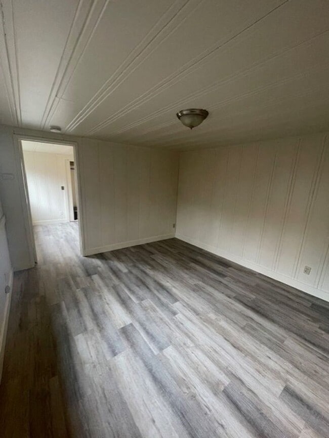 22Western - 22Western Apartment Unit A