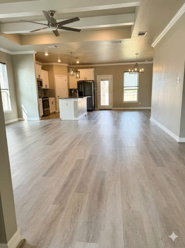 Photo - 104 Seattle Slew Dr