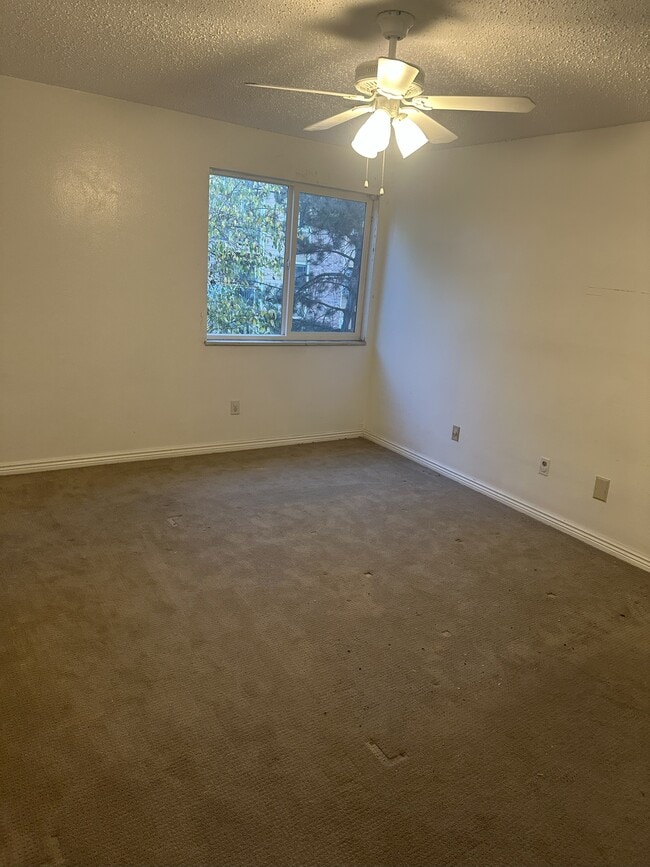 Photo - 3051 S Ursula Cir Unit 202