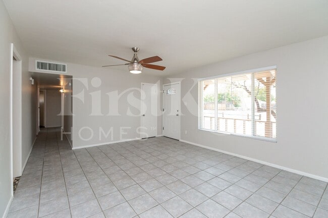 Photo - 5719 N 23rd Ave