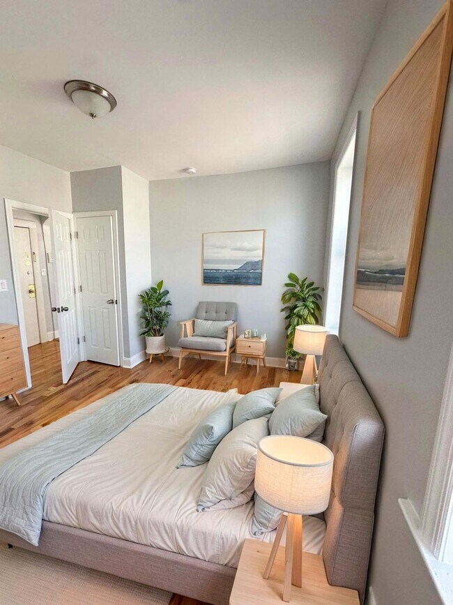 525 60th Street Apartments
