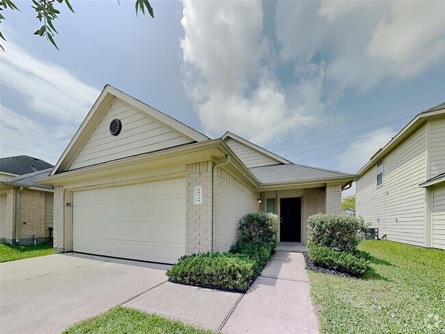 Building Photo - 15739 Regal Trace Ln Rental