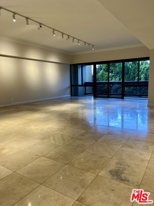 Photo - 10445 Wilshire Blvd Unit 305