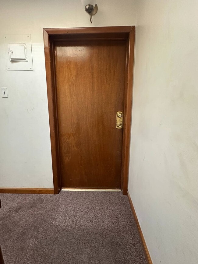 Photo - 62-47 64th St