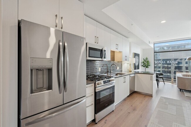 Photo - 1212 Demonbreun St Unit 1904