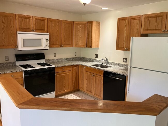 Photo - 36 Cambridge Rd Unit #23