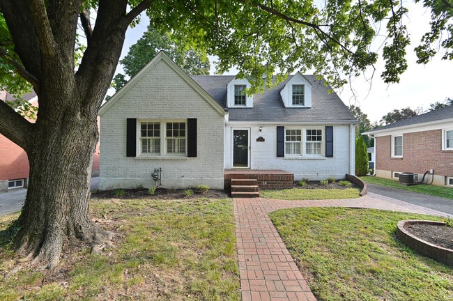 Photo - 511 Cannons Ln