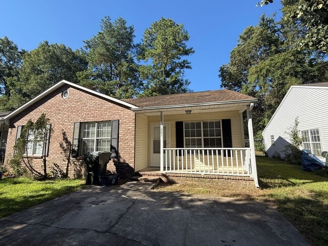Charming Ranch-Style Condo Near Cherry Par... - Charming Ranch-Style Condo Near Cherry Par...