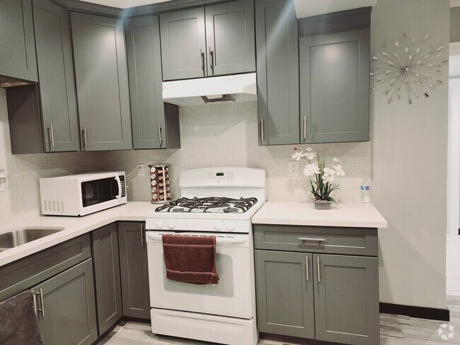Building Photo - 1214 W Cerritos Ave Unit #B Rental