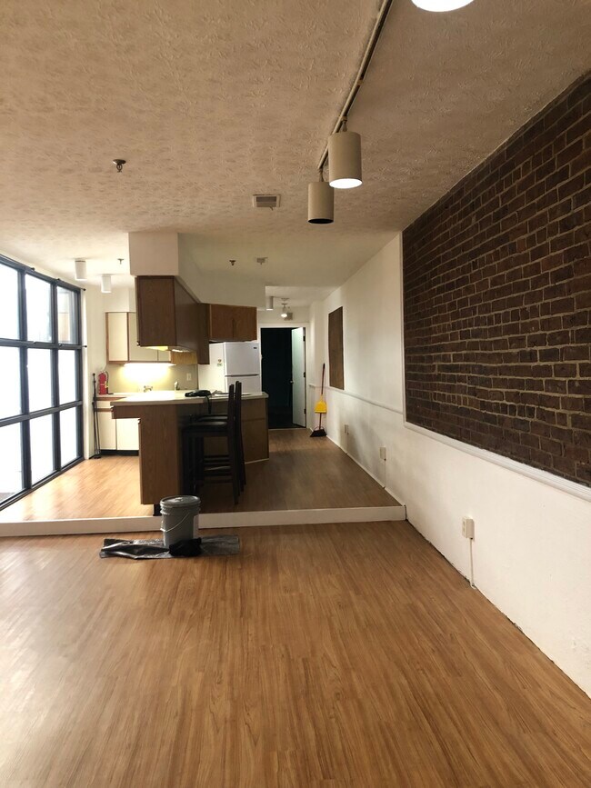 Photo - 415 Park Row Unit Apt A
