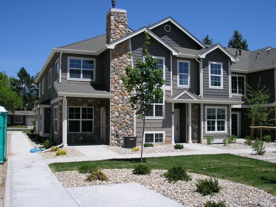 Building Photo - 844 Apex Dr