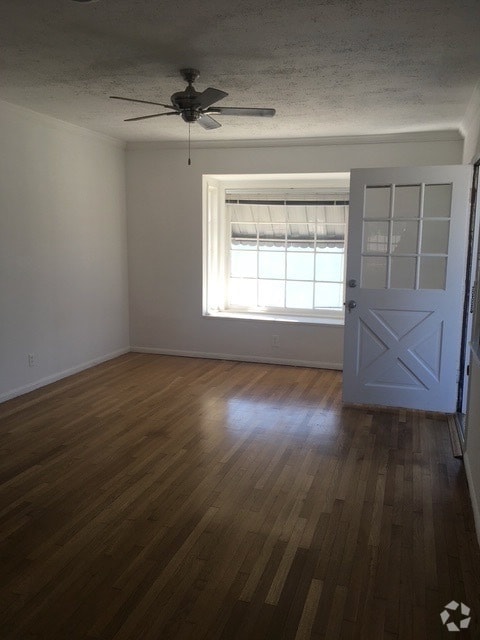 Building Photo - 2522 Montana Ave Unit 2522 Rental