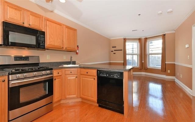 Photo - 725 Jefferson St Condo Unit 9