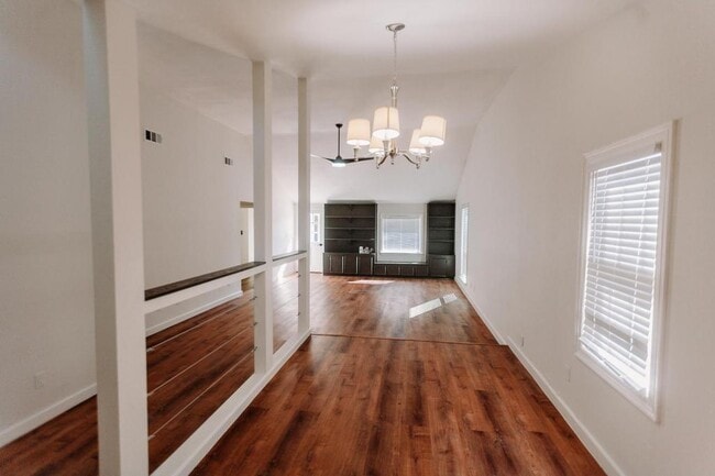 1505 Windsong Trail