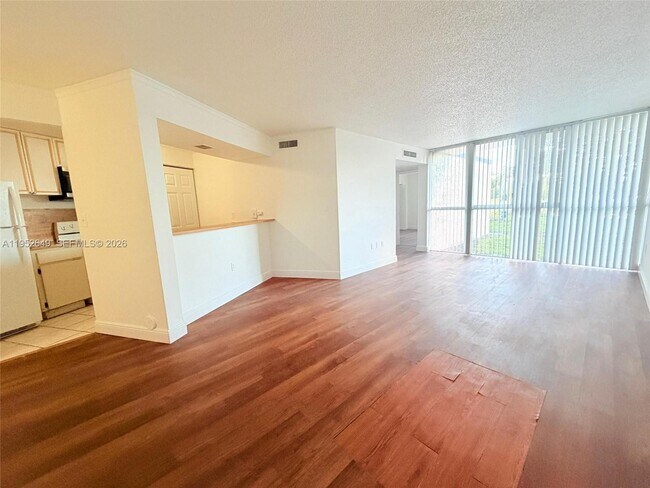 Photo - 6995 NW 186th St Unit E104