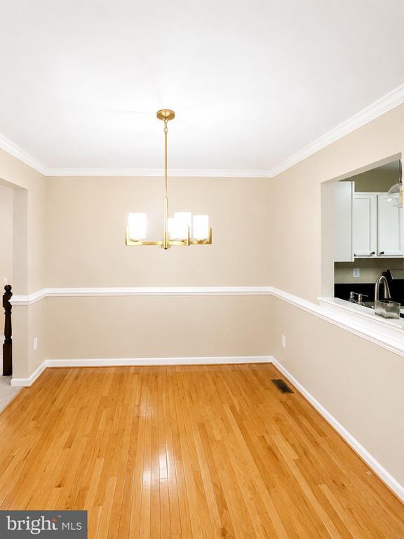 Photo - 706 Vanderbilt Terrace SE