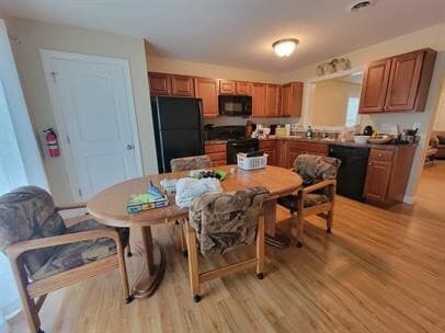 Photo - 947 Sohn Alloway Rd