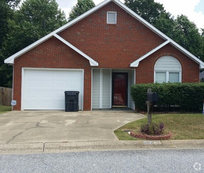 Building Photo - Off Lakewood Drive - Phenix City Rental