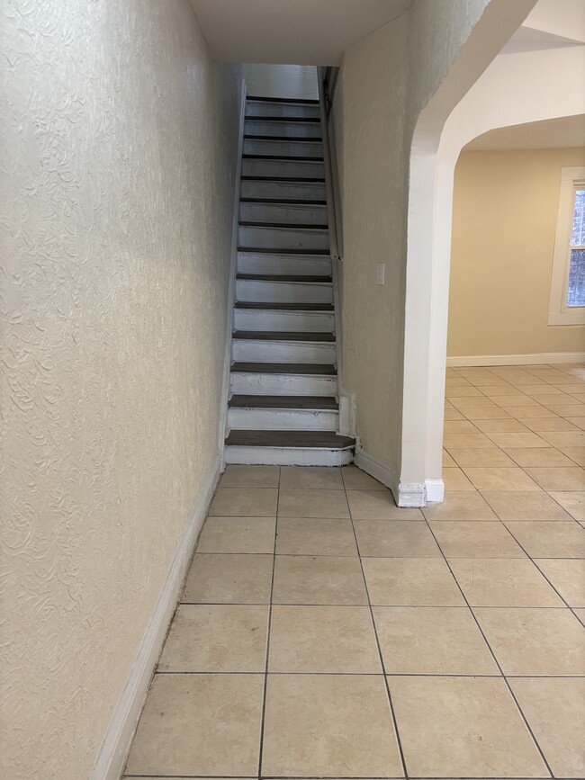 Photo - 214 S 11th St