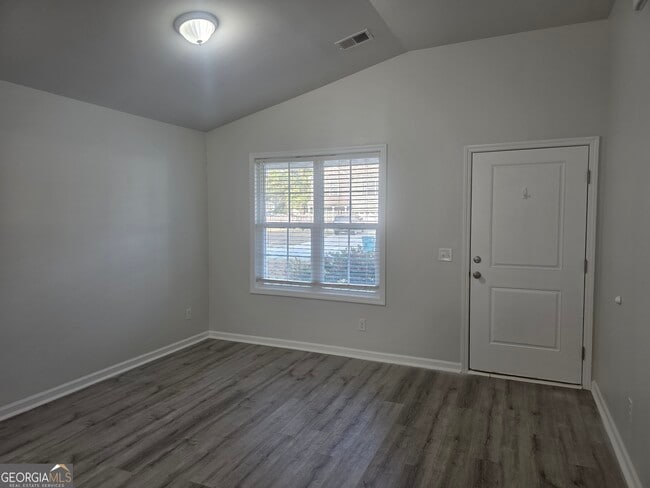 Photo - 27 Blackberry Cir