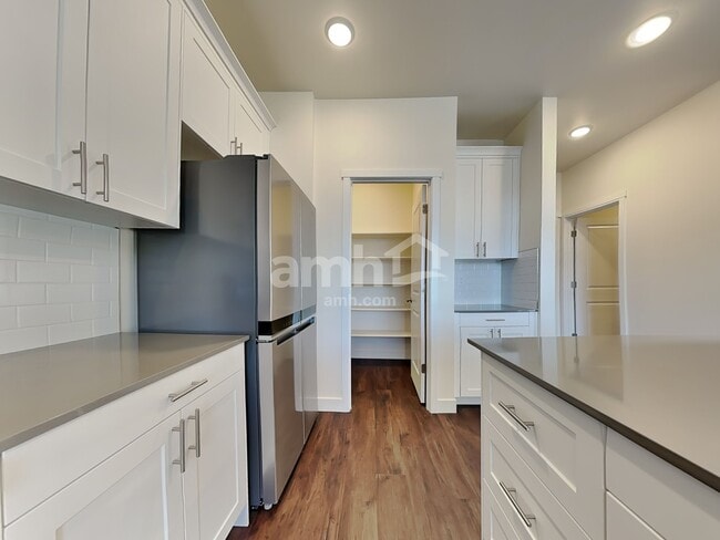 Photo - 7923 Verona Loop