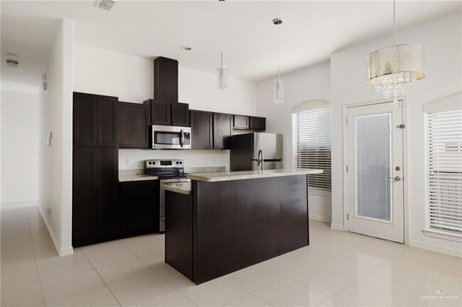 Photo - 14 Mimosa St Unit 3