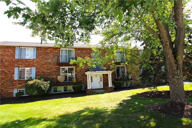 Photo - 609 Bonnie Brae Dr