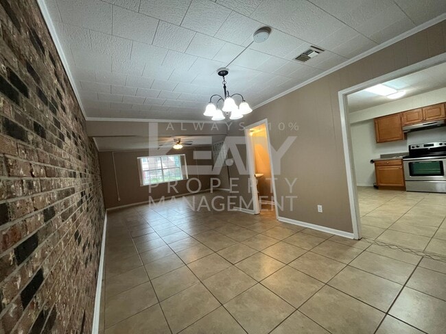 Photo - COMING SOON! Spacious townhouse in the heart of Lafayette!