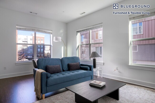 Building Photo - 80 Fawcett St Rental
