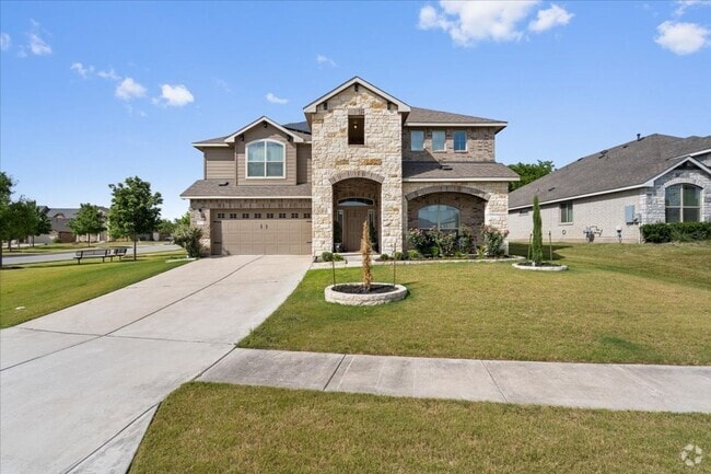 Building Photo - Spectacular 4 Bedroom, 3.5 Bath, Corner Lo... Rental