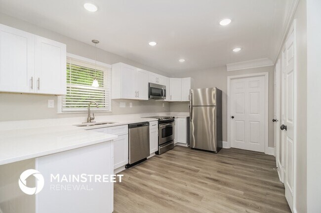 Photo - 2917 Wesleyan Ln