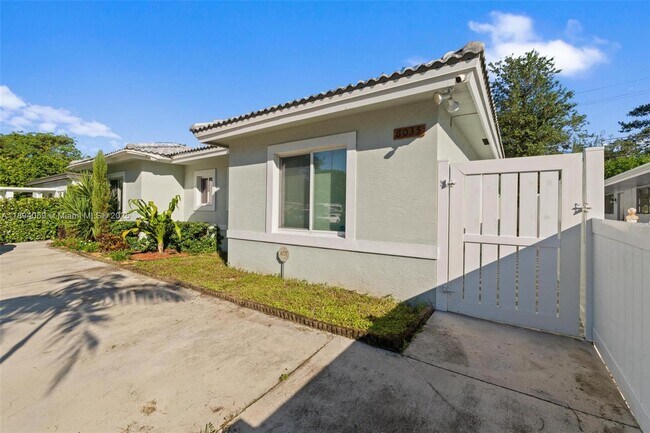 Photo - 6035 SW 40th Ct