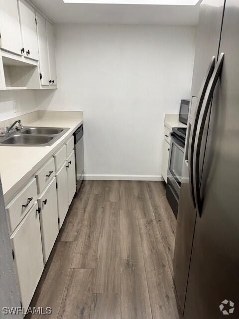 Building Photo - 1849 Maravilla Ave Unit A19 Rental