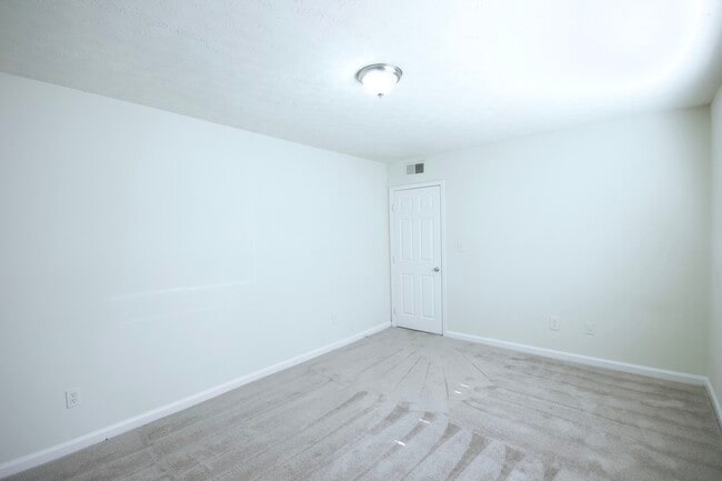 Photo - 120 Viking Ct Unit 1X1