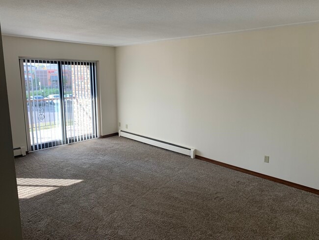 1 bedroom living room