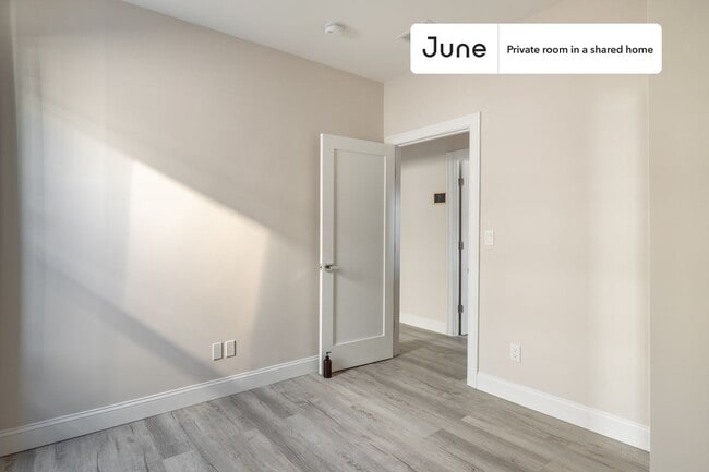 Photo - Room in Shared 5 bed/2 bath home Unidad C