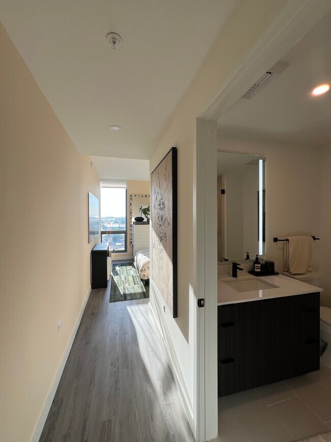 Photo - 153 NW 31st St Unidad B2
