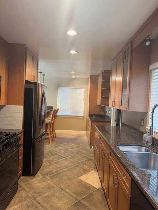 Photo - Beautiful Willow Glen 3 Bedroom 2.5 Bath Home.  Located in a desirable neighborhood.