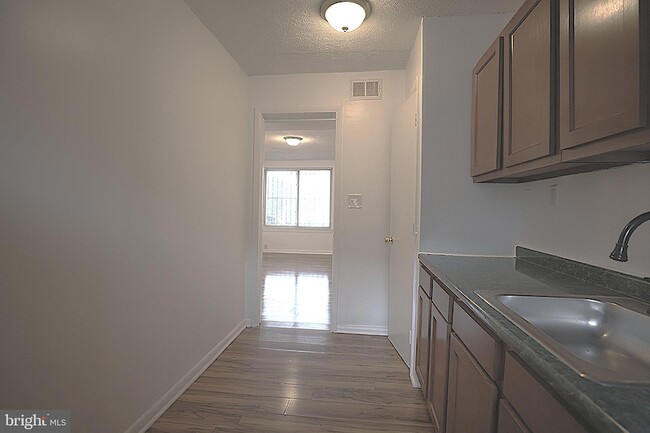 Photo - 4329 Halley Terrace SE Unit 1