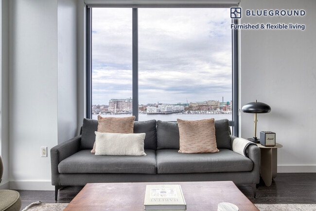 Photo - 10 New St Unit FL4-ID1059